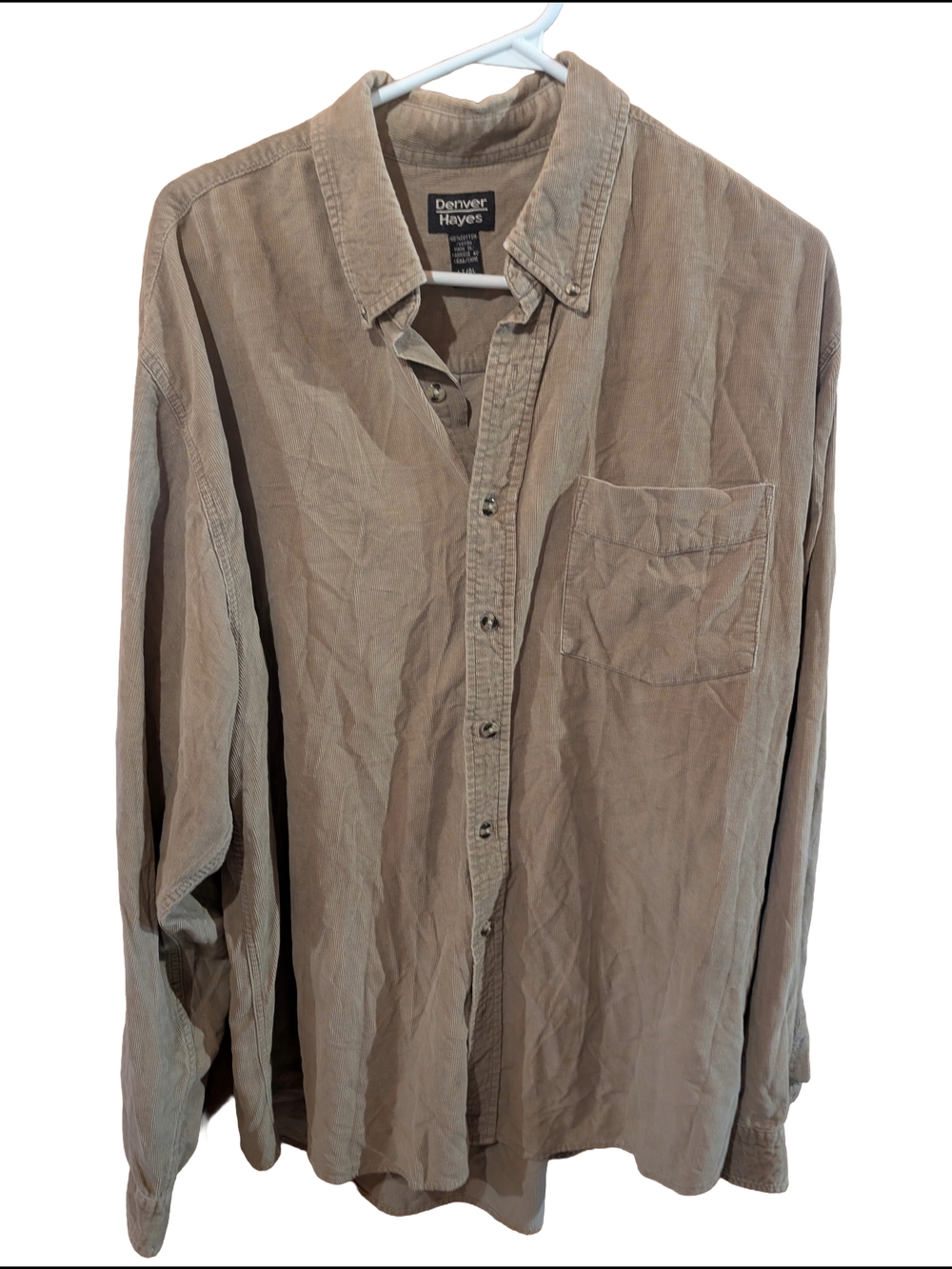 Denver Hayes Men’s Long-Sleeve Button-Up Shirt in Taupe